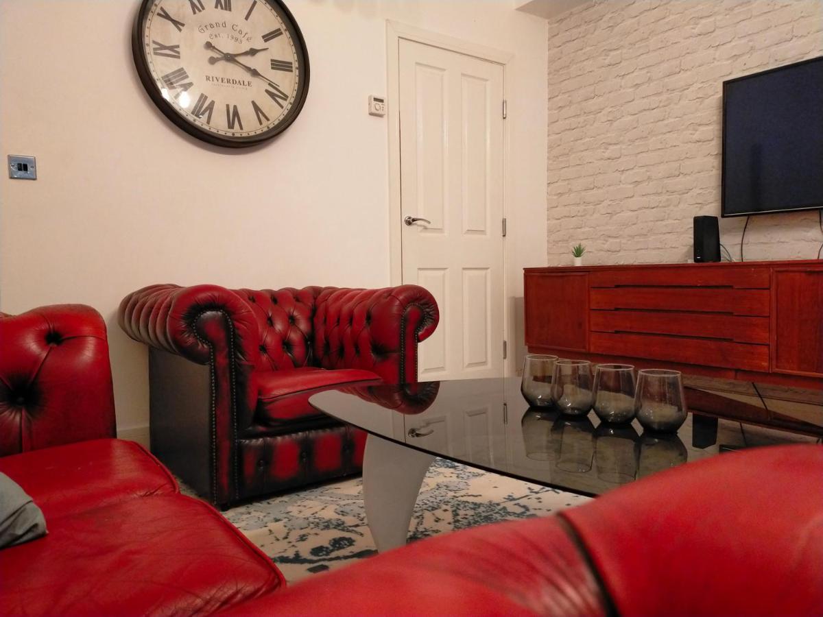 4 Bed Entire House - Heart Of The City - Near Sufc Шефилд Экстерьер фото